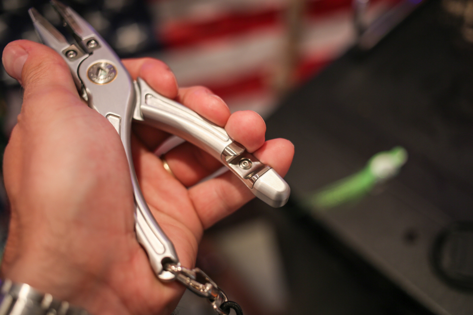 Video & Photos: Hatch Nomad Pliers Review